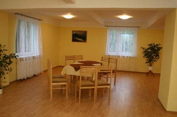 Poljska Privát Janowo, Eksterijer